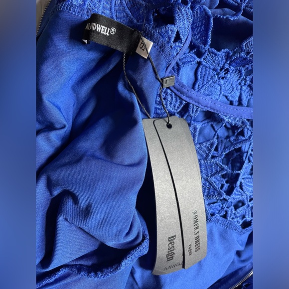 NWT ALLANDWELL Women's Floral Lace V Short Sleeves Knee Length Blue Dress Small - Picture 11 of 13